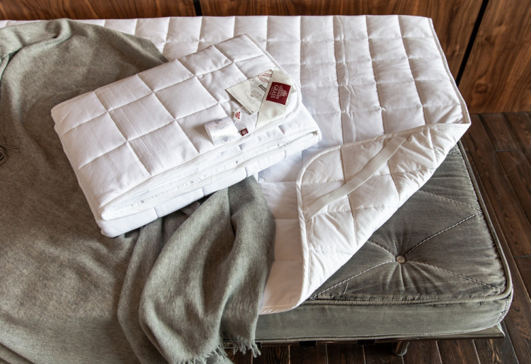 Наматрасник GERMAN GRASS MATTRESS 4 SEASONS GRASS всесезонный 200х200