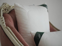 Подушка стеганая из модала ANNA FLAUM MODAL KOLLEKTION 50х70 средняя