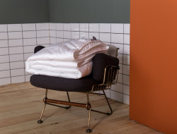 Одеяло стеганое GERMAN GRASS PREMIUM FAMILIE NON-ALERGENIC 200х200 легкое