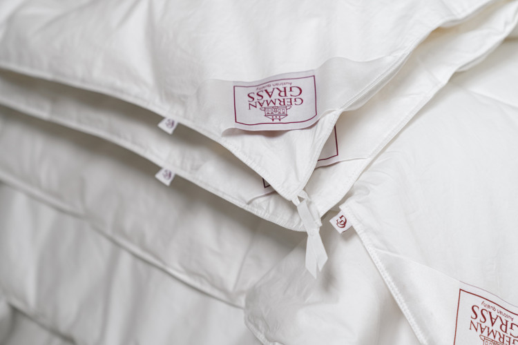 Одеяло кашемировое стеганое GERMAN GRASS ALLIANCE CASHMERE GRASS всесезонное Light 150х200