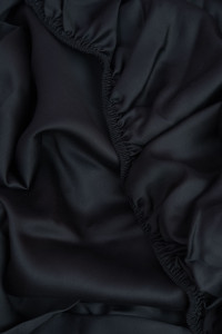 Простыня на резинке 160х200 GERMAN GRASS BLACK BRILLIANT GRASS 160х200х40