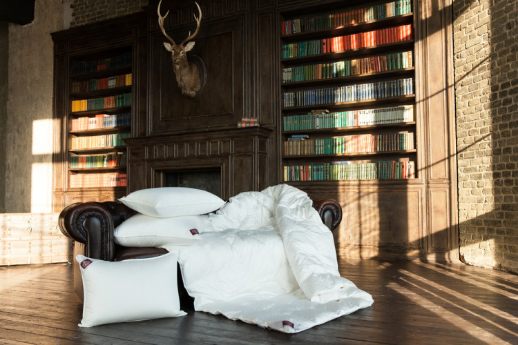 Одеяло кассетное GERMAN GRASS LUXE DOWN GRASS 240x260 всесезонное