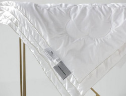 Одеяло стеганое из хлопка FLAUM HOME NATURE 150х200 всесезонное