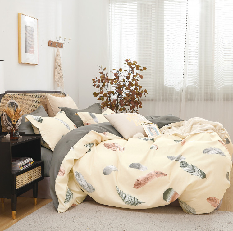 Постельное белье из твил-сатина TANGO перья 70х70 (2шт) семейное