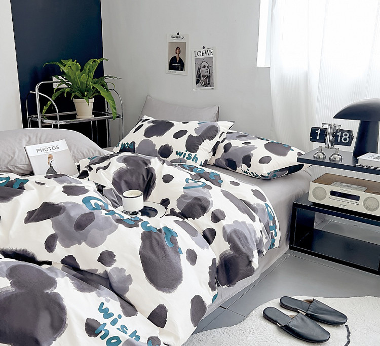 Постельное белье из сатина TANGO пятна 70х70 (2шт) 2-спальное