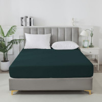 Простыня на резинке сатиновая TANGO Soho зеленая 160х200х30