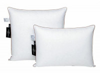 Подушка пуховая Lucky Dreams BLISS 68х68 средняя