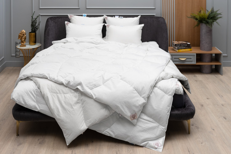 Одеяло кассетное GERMAN GRASS AIR DOWN GRASS 150x200 всесезонное