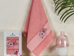 Полотенце махровое DURU брусничное 50х90 в коробке