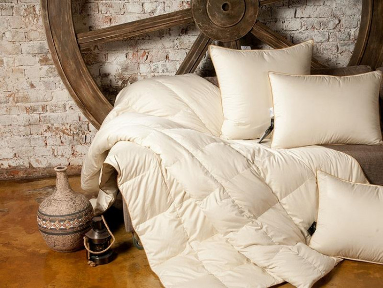 Одеяло пуховое кассетное Lucky Dreams SANDMAN 172х205 легкое