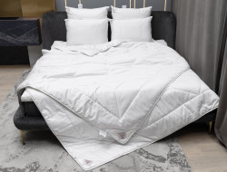 Одеяло стеганое GERMAN GRASS MERINO WOОL GRASS 150x200 легкое