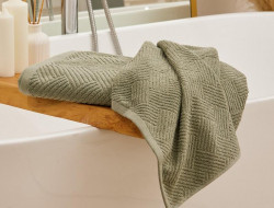 Полотенце махровое TAC VENTURA GREEN фисташковое 70х140