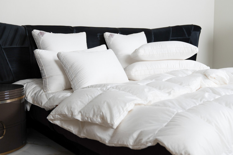 Подушка пуховая с бортиком GERMAN GRASS KING DOWN GRASS средняя 50х90