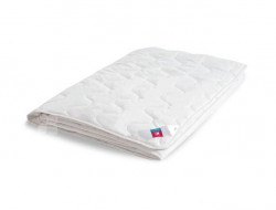 Одеяло из искусственного лебяжьего пуха стеганое Легкие Сны ЛЕЛЬ 140х205 легкое